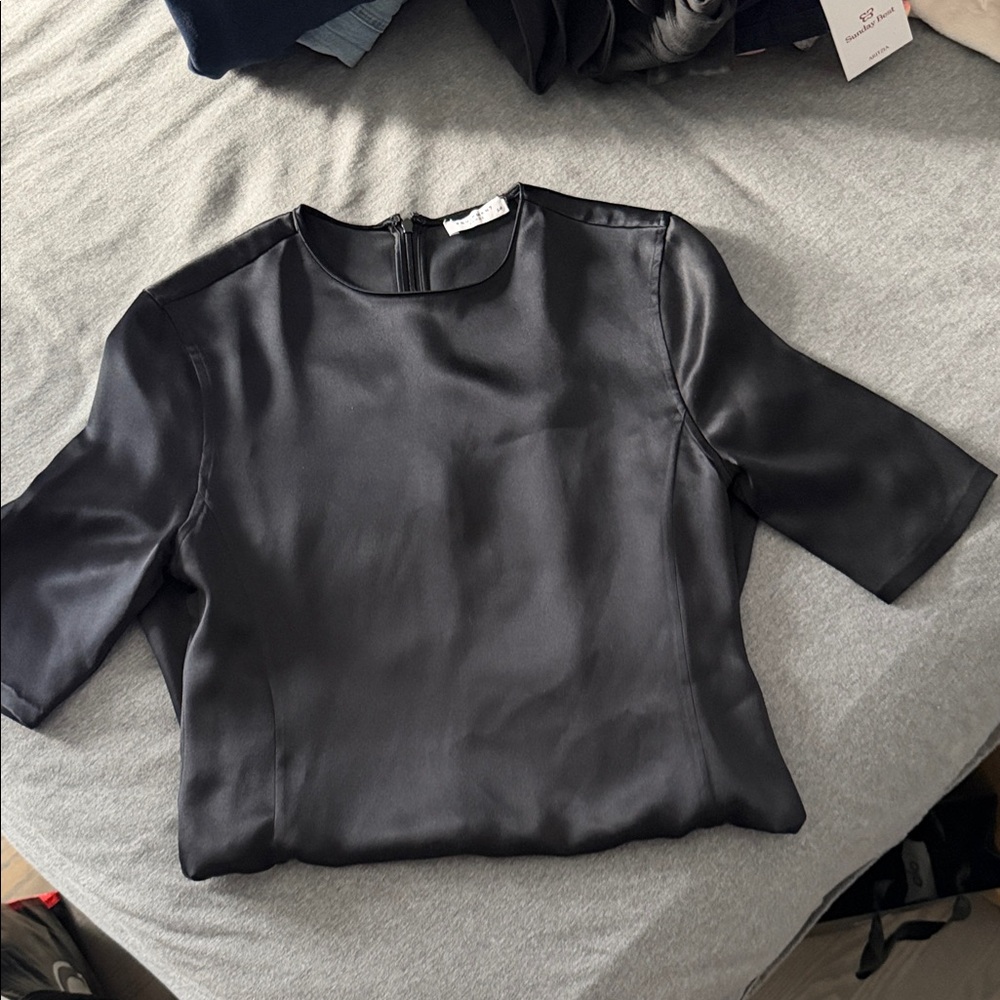 Women's Black %100 silk mini dress